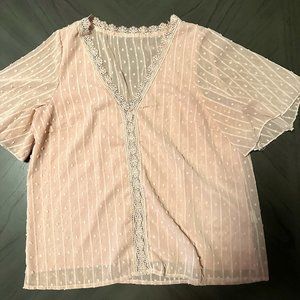 Boho Style Short Sleeved Top Size XL